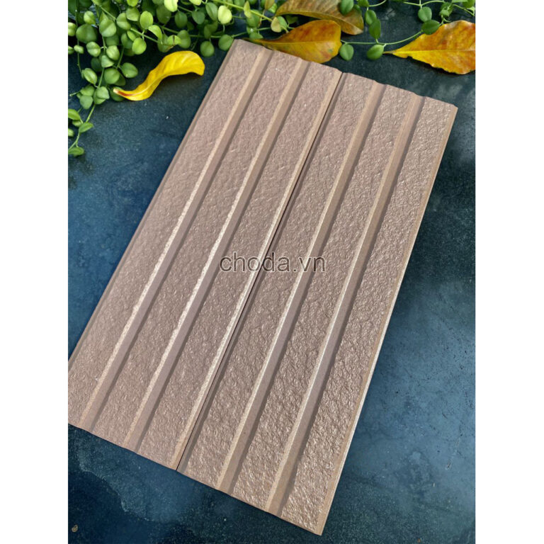 Gạch Màu Nâu Đỏ 15×50 Việt Nhật HCM 010 HCM 010 Gạch Xẻ Rãnh Việt Nhật HCM 010